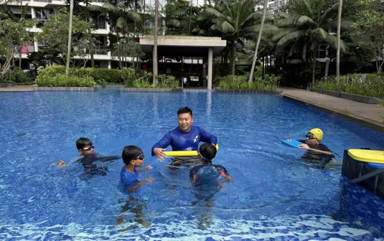 Penguin Swim School — business preview